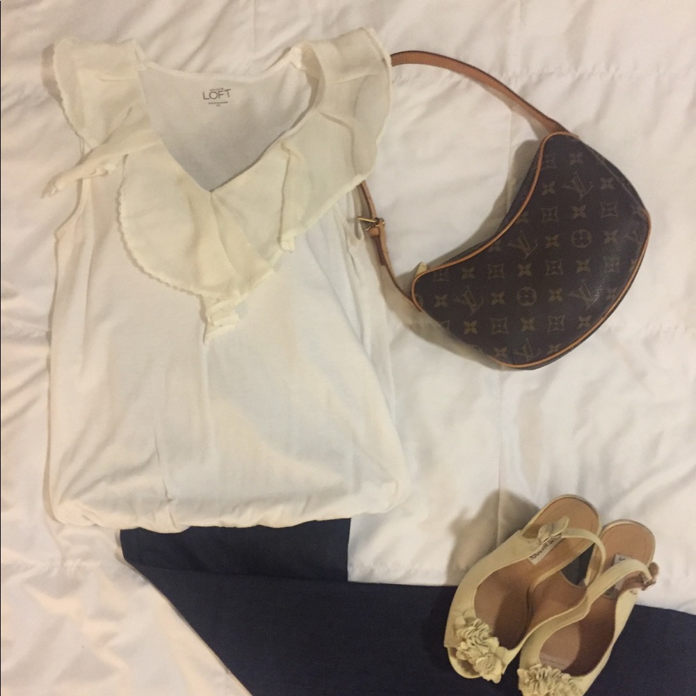 LOFT ruffle v-neck tank